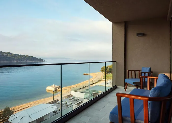 The Isolano, Adults Friendly Resort, Autograph Collection - 12years And Above קרס